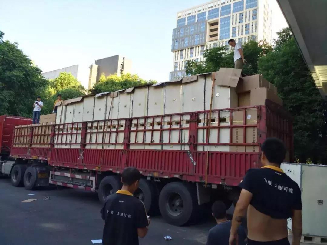 寧夏成立60周年-攜康健康檢測一體機獻(xiàn)上健康祝福