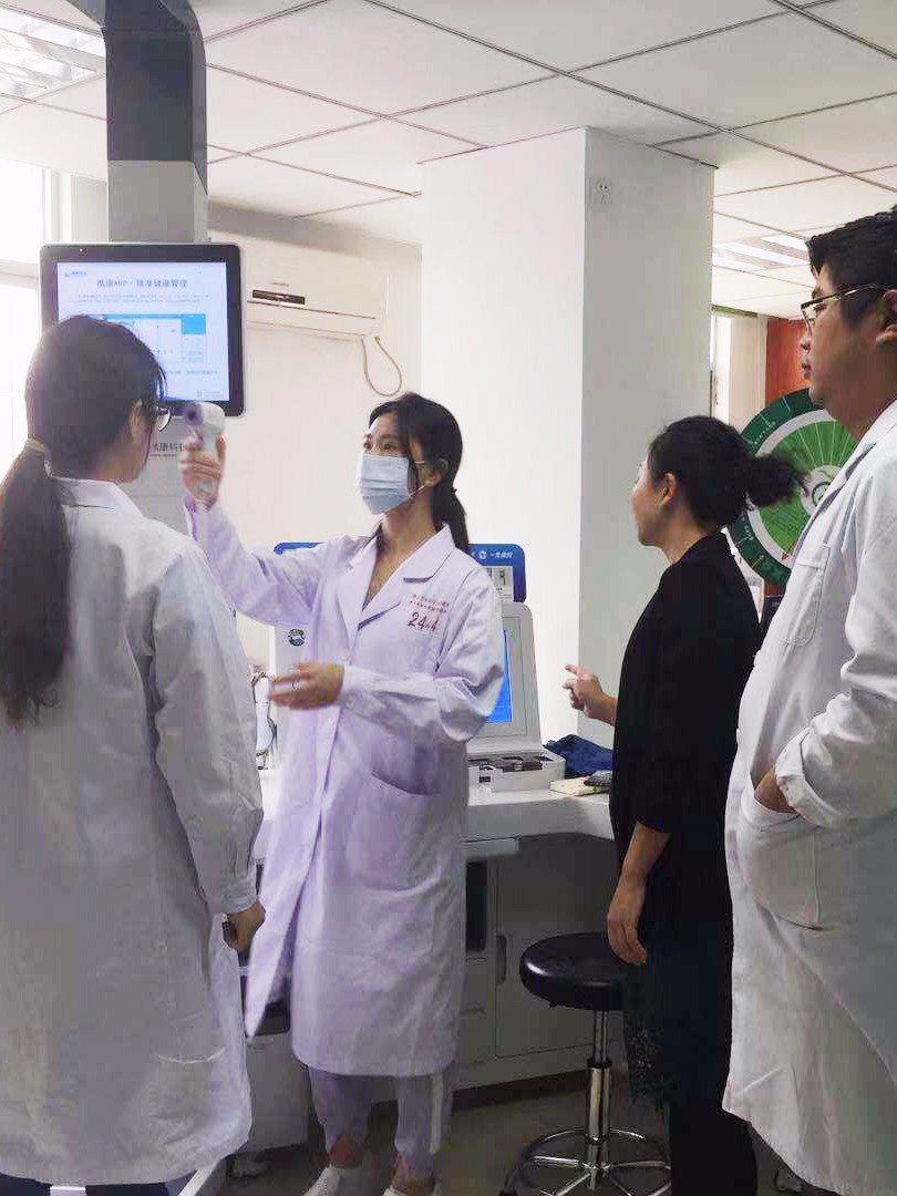 佛山高明區(qū)城西社區(qū)衛(wèi)生服務(wù)中心 便攜設(shè)備攜康健康一體機(jī)XKZN-D100