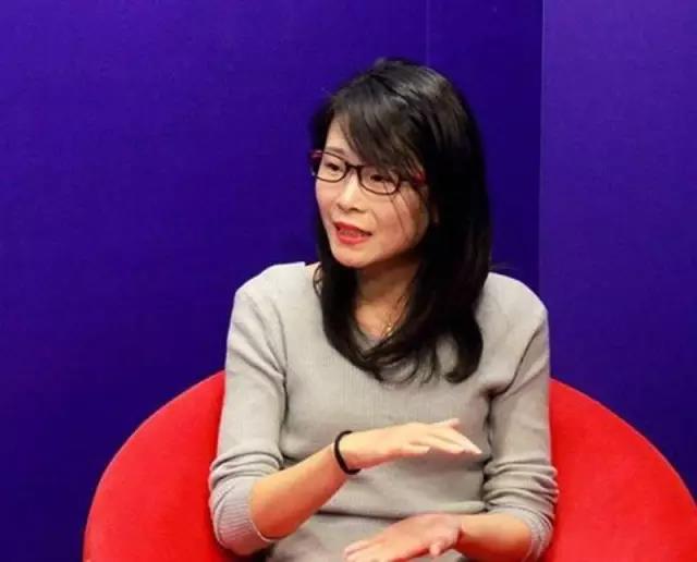 深圳市消費者委員會品質(zhì)消費研究院運營總監(jiān) 徐朵兒 深圳市消費者委員會品質(zhì)消費研究院運營總監(jiān) 徐朵兒