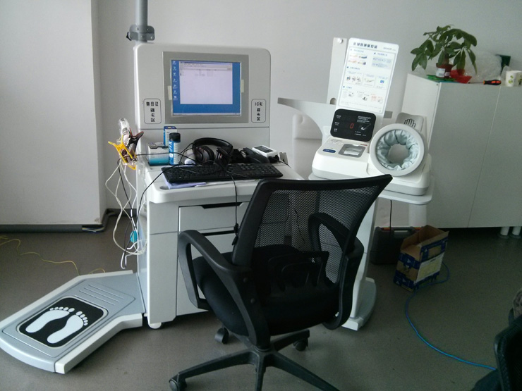 健康小屋設(shè)備XKZN-B500安裝好調(diào)試圖